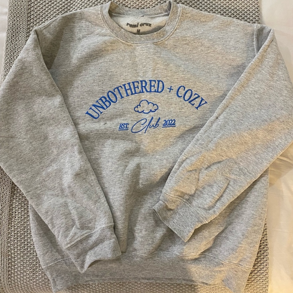 Missremiashten / remi Cruz merch BOTH sweatshirt and pants
